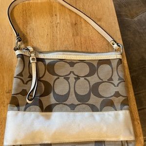 Coach F13674 Tan Logo w White Leather Shoulder Bag